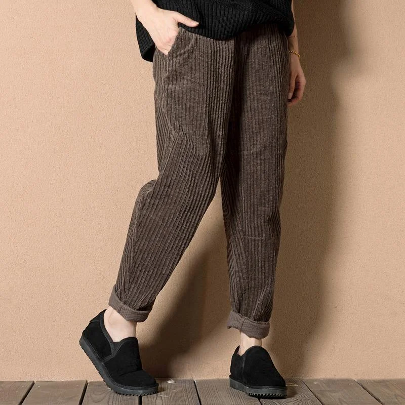 2017 spring Corduroy pants crop trousers in chocolate