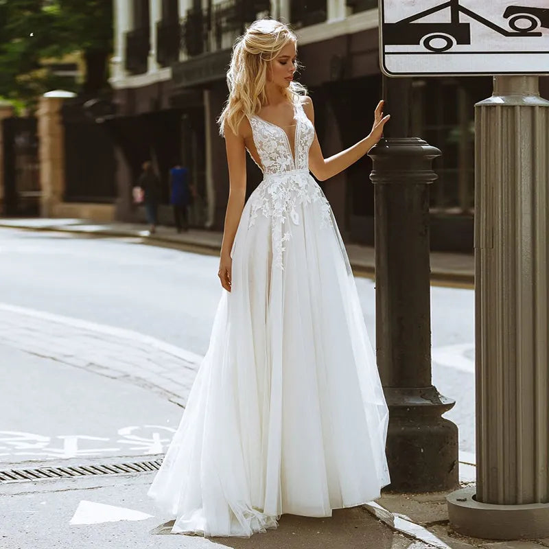 Eightale Boho Wedding Dresses V-Neck Appliques Lace A-Line Tulle Wedding Gown Beach Simple Bridal Dress bestidos de novia Eightale Boho Wedding Dresses V-Neck Appliques Lace A-Line Tulle Wedding Gown Beach Simple Bridal Dress bestidos de novia
