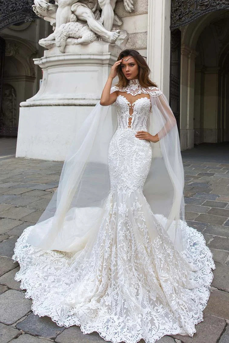 Exquisite Sweetheart Illusion Lace Mermaid Wedding Dresses Luxury Appliques Button Court Train Trumpet Bridal Gown Exquisite Sweetheart Illusion Lace Mermaid Wedding Dresses Luxury Appliques Button Court Train Trumpet Bridal Gown