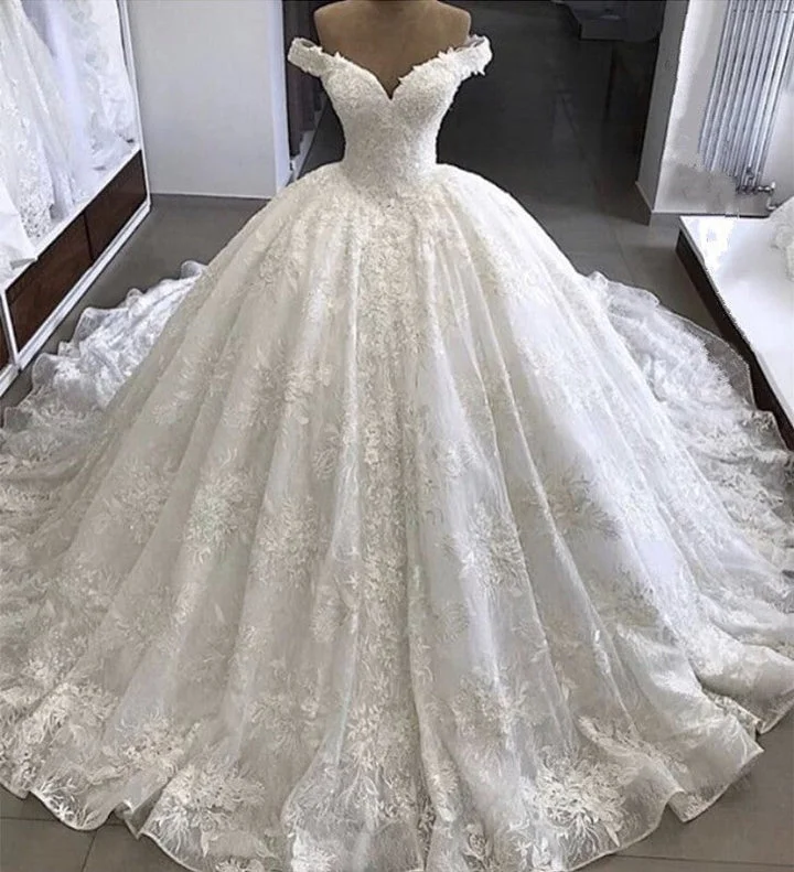 Julia Kui Luxuries Gorgeous Ball Gown Wedding Dresses Off The Shoulder Princess With Count Train Bride Dress Julia Kui Luxuries Gorgeous Ball Gown Wedding Dresses Off The Shoulder Princess With Count Train Bride Dress
